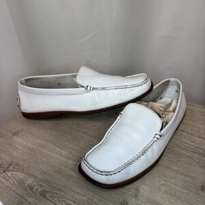 Tod’s Creamy White Driving Moccasins Loafers 7.5